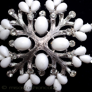 （画像用） Trifari　 トリファリ フローラル　ブローチ　