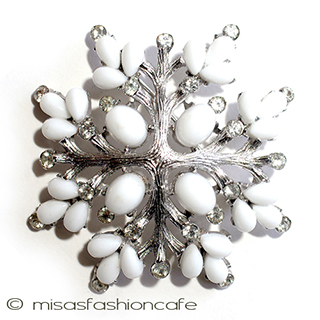 （画像用） Trifari　 トリファリ フローラル　ブローチ　