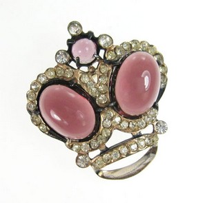 （画像用） クラウン　ブローチ