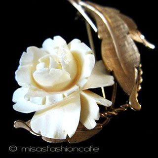 （画像用） 象牙アイボリー 12Kgf ローズ　ブローチ