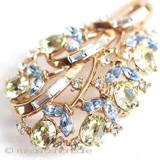 （画像用） クラウン　トリファリ ＴＲＩＦＡＲＩ　ブローチ