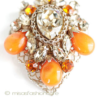 （画像用） Ｒｅｇｅｎｃｙ　ブローチ アートグラスのつぼみ