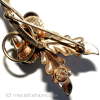 （画像用） 天然石 　どんぐり 12K gf ブローチ