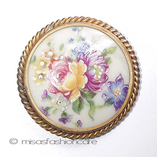 （画像用） フランス製陶器ブローチ ポーセリンローズLimoges