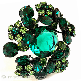 （画像用） Regencyリージェンシー クリスタルお花ブローチ