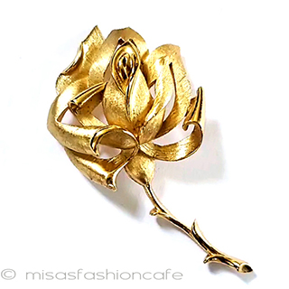 （画像用） Trifari　 トリファリ 金のローズ花ブローチ
