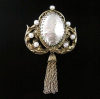 (image for) Antique & Vintage