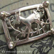 （画像用） スターリングシルバー銀製 Coroバンビ鹿ブローチ