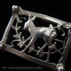 （画像用） スターリングシルバー銀製 Coroバンビ鹿ブローチ