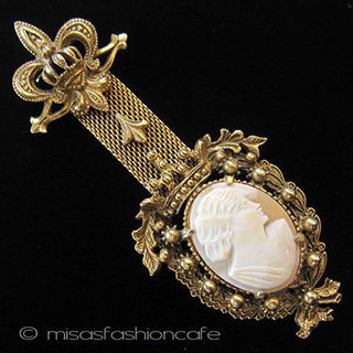 （画像用） Florenza　フロレンザ シェルカメオ　ブローチ