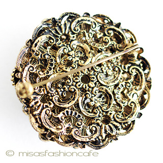 （画像用） お花ドーム　ブローチ