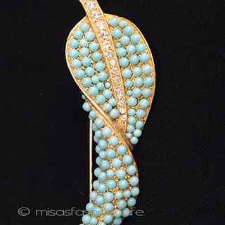 （画像用） Hattie Carnegie刻印 カーネギー　ブローチ