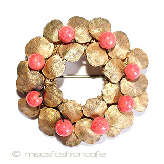 （画像用） ミリアムハスケル ブローチ スミレのお花リース