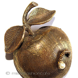 （画像用） Original by Robert　 アップル　ブローチ