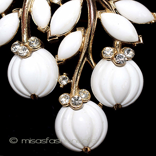 （画像用） Ｔｒｉｆａｒｉ　 トリファリ ミルクガラスのベリー