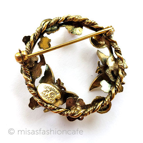 （画像用） Original By Robert 蝶と花リースブローチ