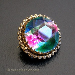 （画像用） アイリス グラス ブローチ