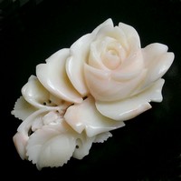 （画像用） 珊瑚コーラル ローズブローチ