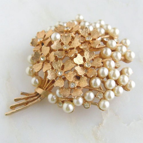 （画像用） B.S.K　ブローチ