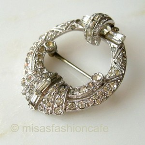 （画像用） Coro コロ刻印 アートデコ　ブローチ