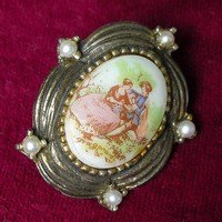 （画像用） ガラスカメオ　ブローチ