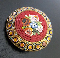 （画像用） 伊製 モザイク ブローチ
