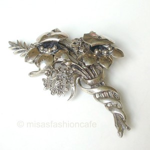 （画像用） スターリングシルバー お花ブーケ　ブローチ