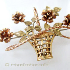 （画像用） Krementz　ブローチ 14Kgf　バラの花かご