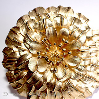 （画像用） Ｔｒｉｆａｒｉ　 トリファリ マリーゴールド　ブローチ