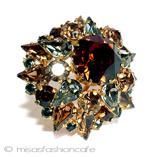 （画像用） Ａｕｓｔｒｉａ　オーストリア クリスタル　星ブローチ