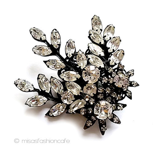 （画像用） ミリアムハスケル刻印 Haskell　花ブローチ