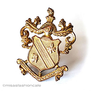 （画像用） ミリアム　ハスケル シールド　ブローチ