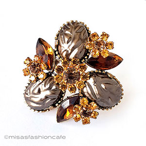 （画像用） ヴィンテージジュエリー バロックパール花ブローチ