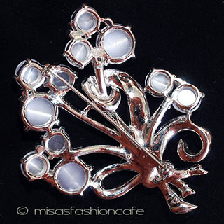 （画像用） ＣＯＲＯ　ブーケブローチ