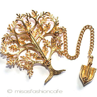 （画像用） どんぐり＆木　ブローチ