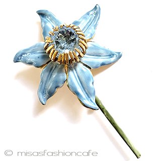 （画像用） ＳＡＮＤＯＲ　ブローチ エナメル＆ガラスの花