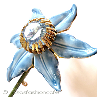 （画像用） ＳＡＮＤＯＲ　ブローチ エナメル＆ガラスの花