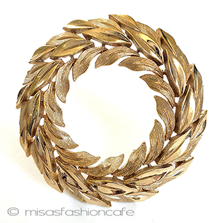 （画像用） Trifari　 トリファリ リース　ブローチ