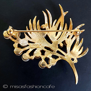 （画像用） Trifari　 トリファリ パール金葉ブローチ