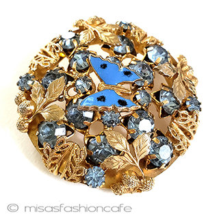 （画像用） 蝶・木の実・ＲＳの花ブローチ