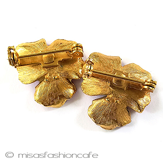 （画像用） すみれパールフラワー ２個ブローチのセット