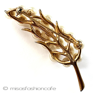 （画像用） パール麦の花ブローチ マヨルカ島スペイン製