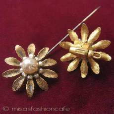 （画像用） Miriam Haskell ミリアムハスケル ブローチ