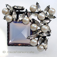 （画像用） アートグラス　ブローチ