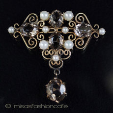（画像用） 本真珠・天然石・12Kgf アンティーク ブローチ