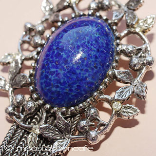 （画像用） Goldette ブローチ 　ラピス＆フリンジ