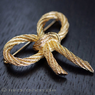 （画像用） クリスチャンディオール リボン　ブローチ