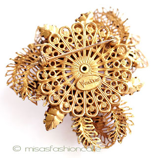 （画像用） Vendome　ヴァンドーム　 フラワーブーケ ブローチ