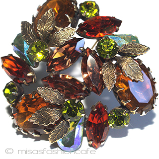 （画像用） ヴィンテージブローチ Regency　ガラス＆葉