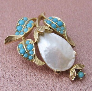 （画像用） クラウントリファリ Trifari　ブローチ